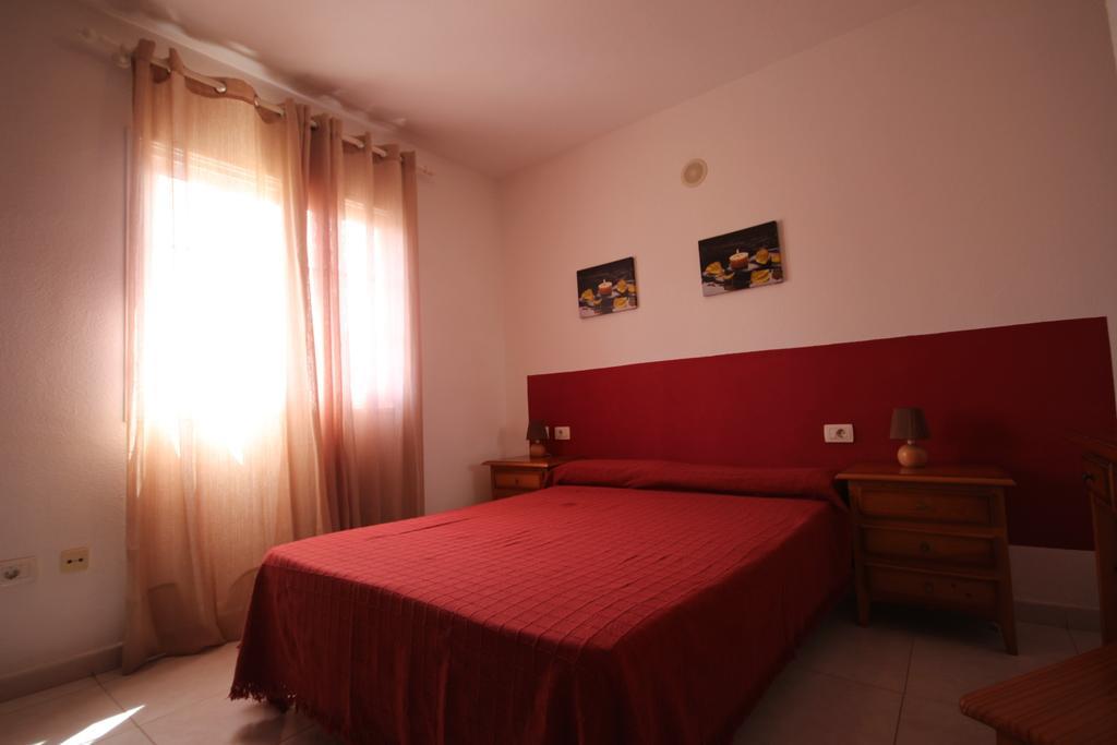 Apartamentos Isla Tenerife Sur (Adults Only) Tenerife Island Rum bild